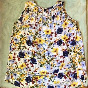 Banana Republic Flowy Sleeveless Top